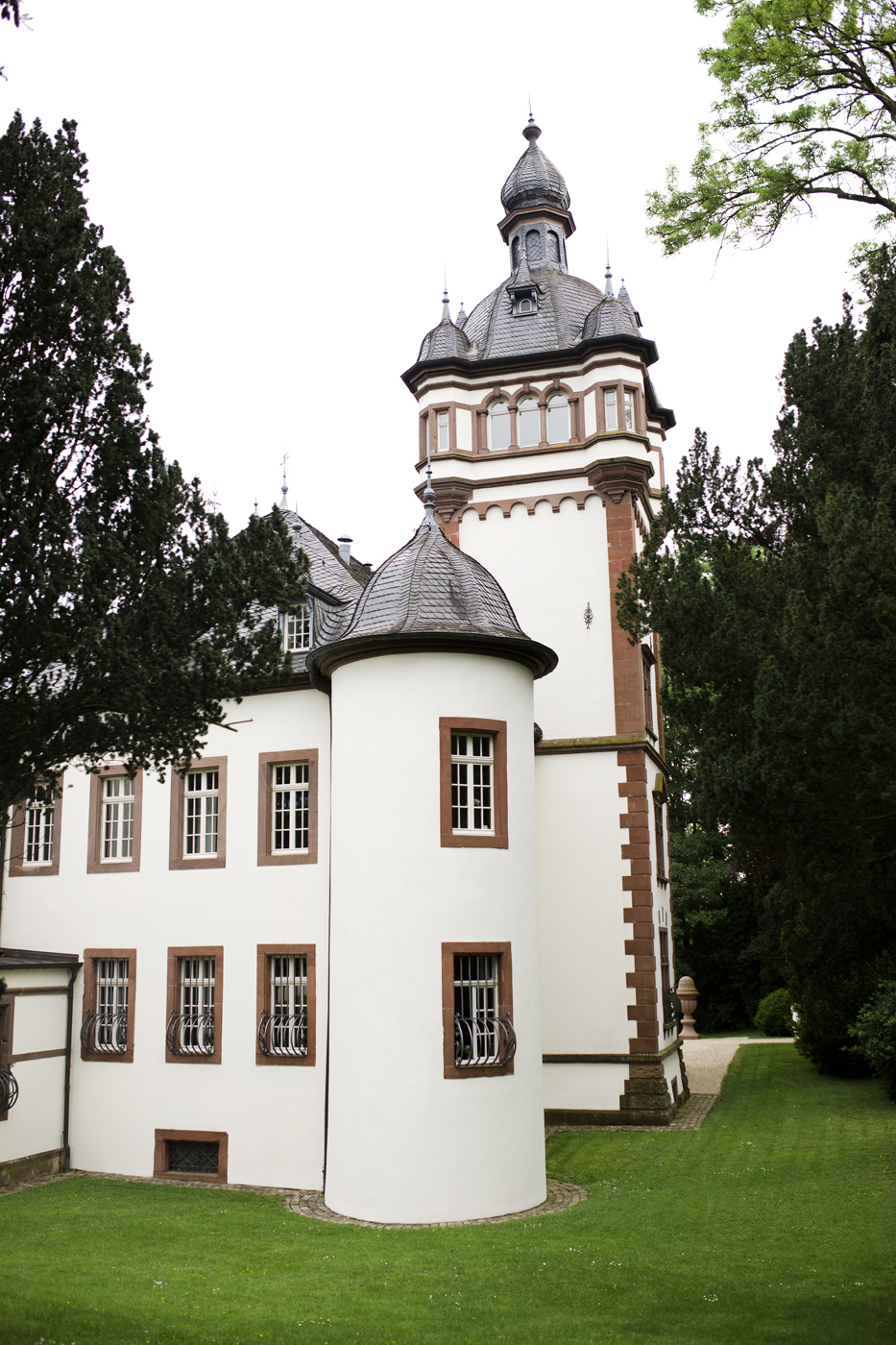 Private Castle Wedding_Nadine & Robert_03