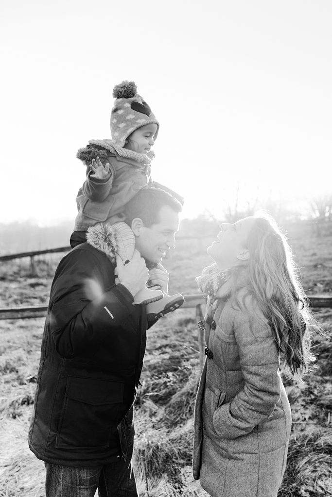 Bruna Guerra Photography_Winter Family Session_A+J+E_09