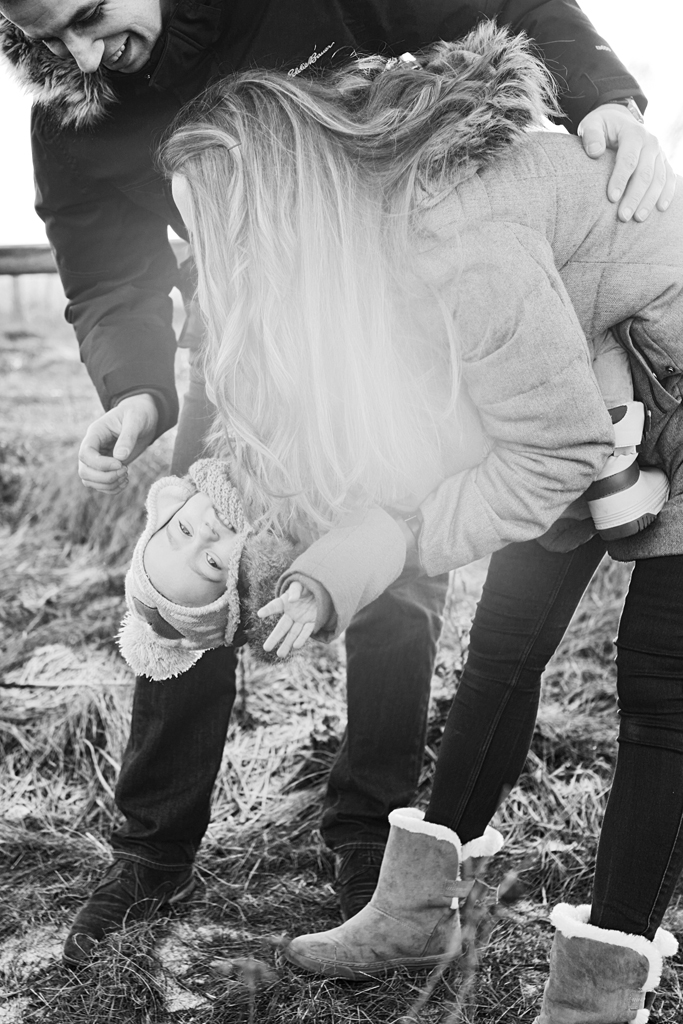 Bruna Guerra Photography_Winter Family Session_A+J+E_15