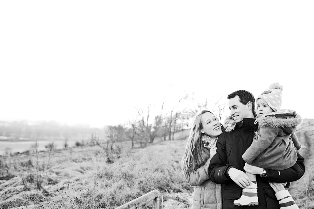 Bruna Guerra Photography_Winter Family Session_A+J+E_29