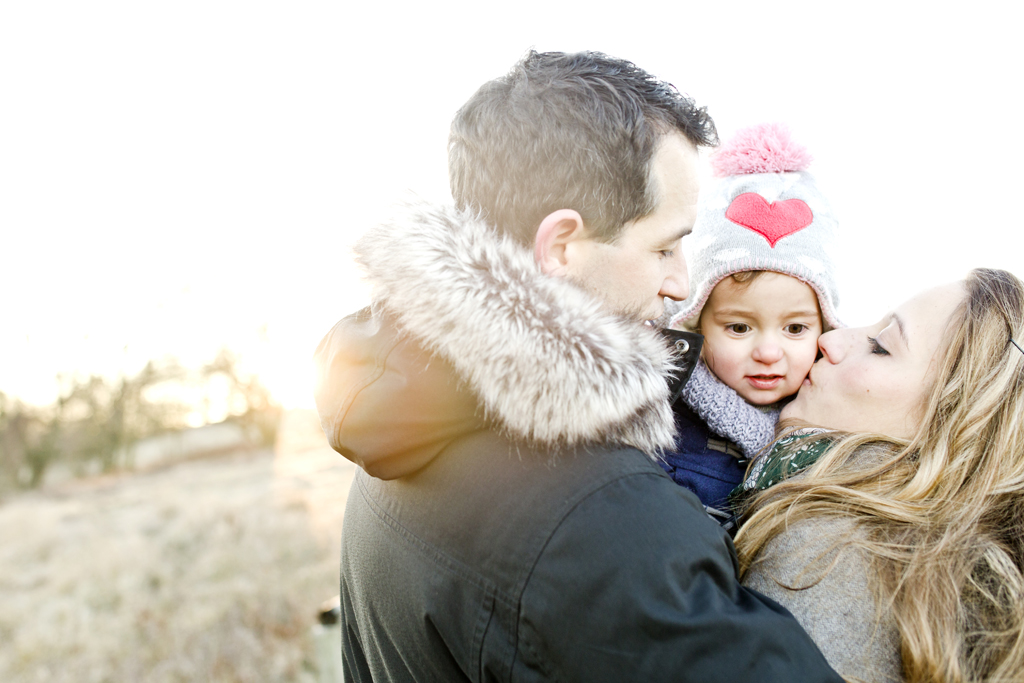 Bruna Guerra Photography_Winter Family Session_A+J+E_30